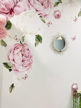 Load image into Gallery viewer, Lilu Wicker Mirror - White