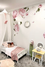 Load image into Gallery viewer, Lilu Wicker Mirror - White