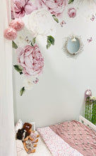 Load image into Gallery viewer, Lilu Wicker Mirror - White