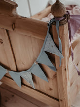 Load image into Gallery viewer, Bonne Mere Glitter Stars Bunting - DUCKEGG
