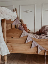 Load image into Gallery viewer, Bonne Mere Glitter Stars Bunting - MULBERRY