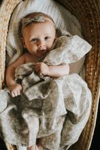 Load image into Gallery viewer, MUSLIN SWADDLE - MAGNOLIA TREE GRAY