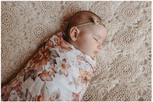 Load image into Gallery viewer, MUSLIN SWADDLE - SUNSET FLORAL
