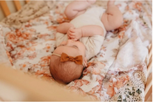 Load image into Gallery viewer, MUSLIN SWADDLE - SUNSET FLORAL