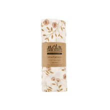 Load image into Gallery viewer, MUSLIN SWADDLE - WILD FLOWER WHITE