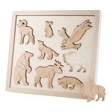 Load image into Gallery viewer, Wooden Sorting Puzzle - Animals Of North America
